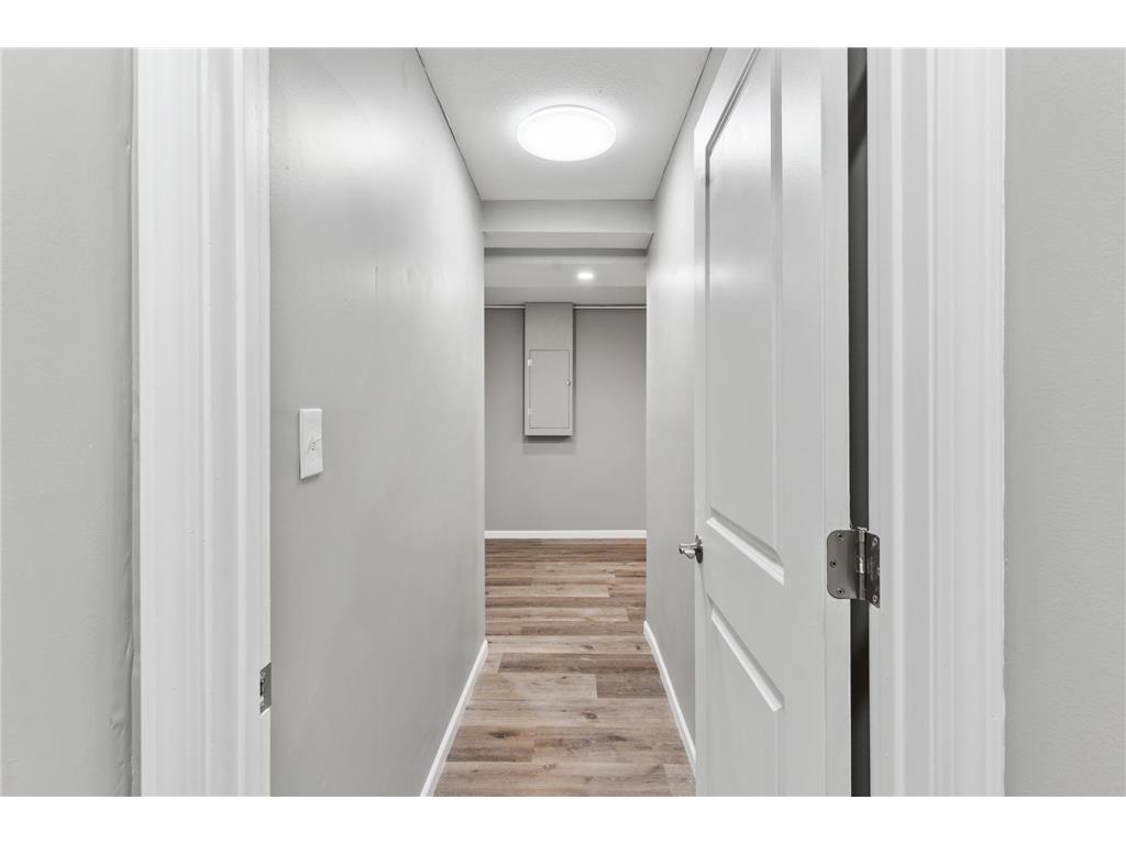 2443 Elliot Avenue Minneapolis MN 55404 7066919 image25