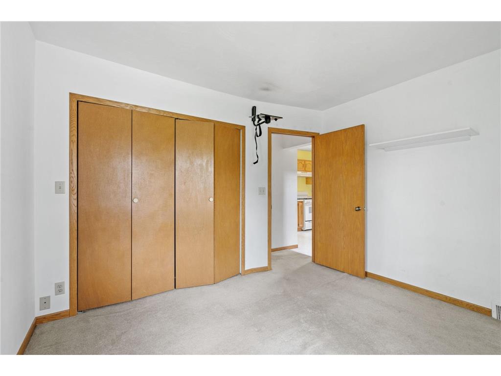2445 16th Avenue E North Saint Paul MN 55109 7076561 image12
