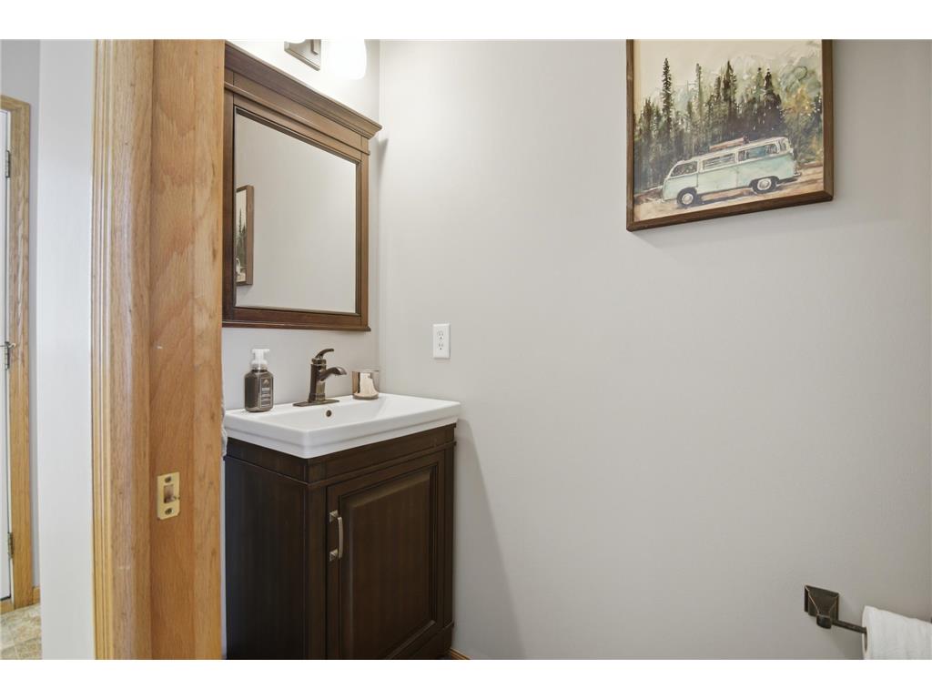 2445 Birn Hill Drive Faribault MN 55021 7109800 image6