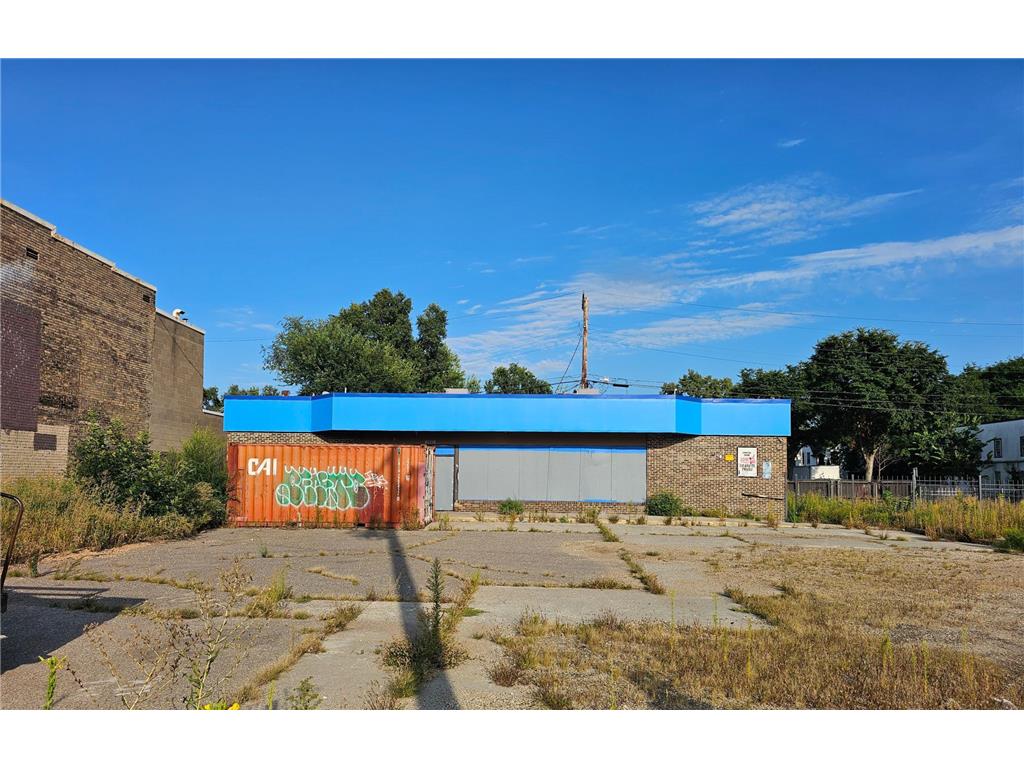 2445 Bloomington Avenue Minneapolis MN 55404 6791520 image1