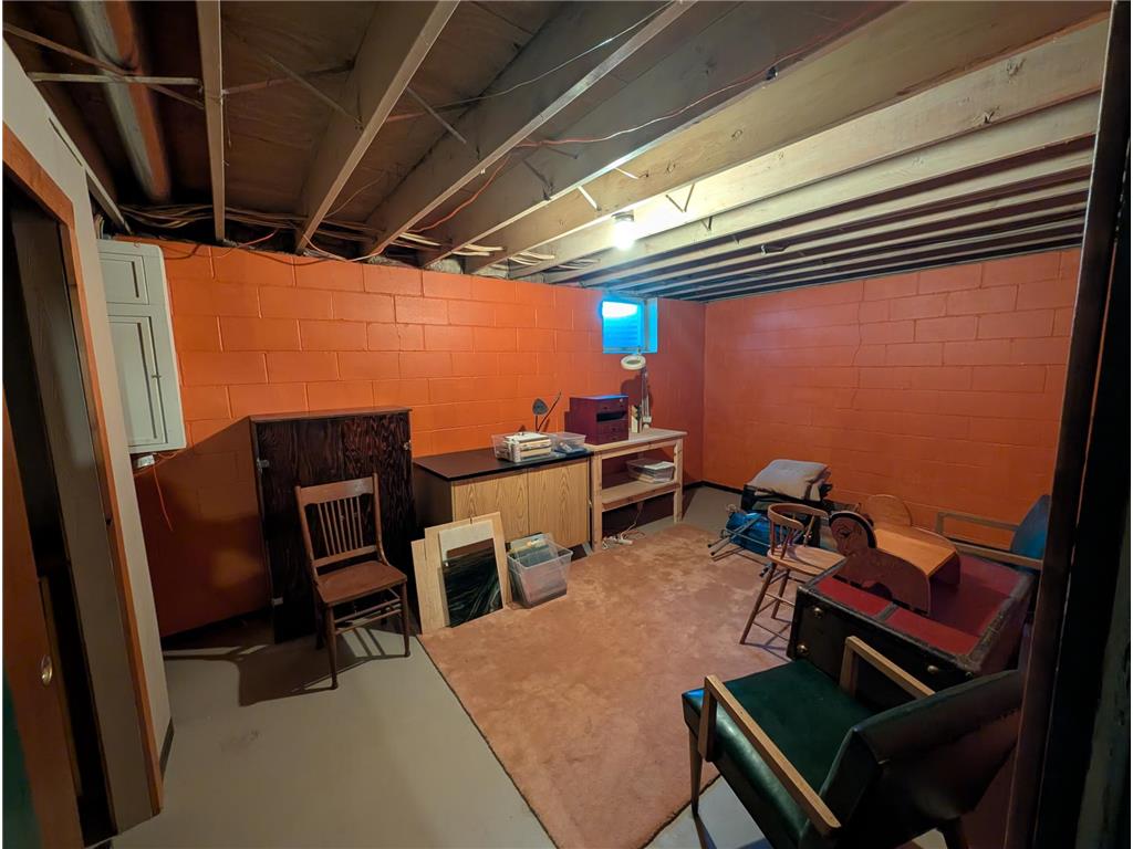 2445 Crestwood Drive North Saint Paul MN 55109 7017690 image17