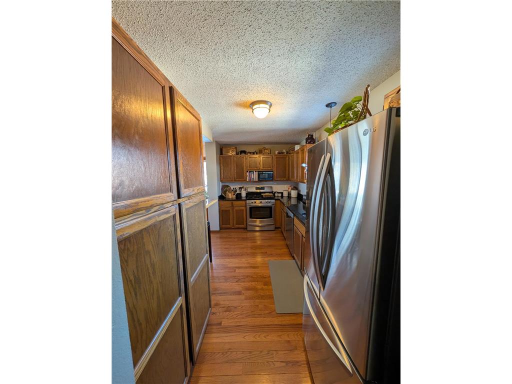 2445 Crestwood Drive North Saint Paul MN 55109 7017690 image9