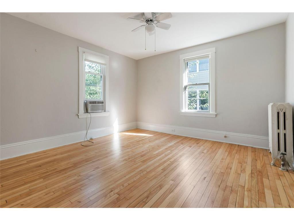 2445 Lyndale Avenue S Minneapolis MN 55405 7086205 image10