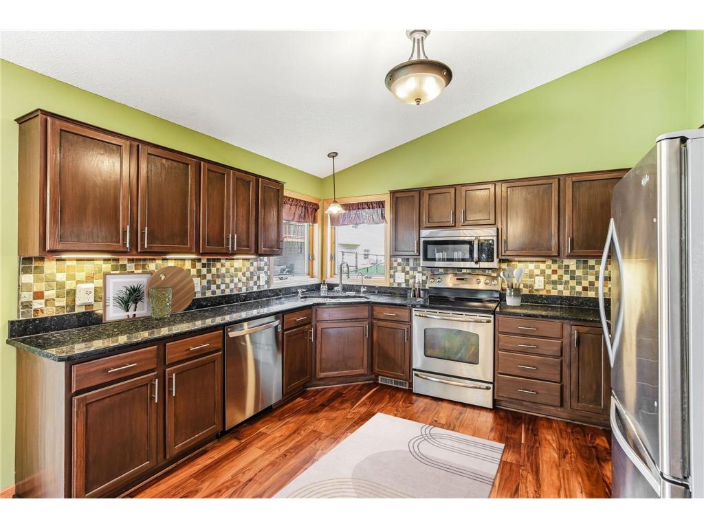 2445 Schaller Drive E Maplewood MN 55119 7058750 image12