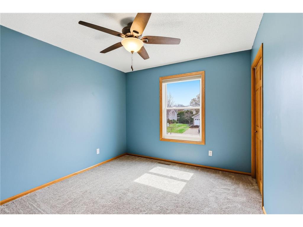2445 Schaller Drive E Maplewood MN 55119 7058750 image25