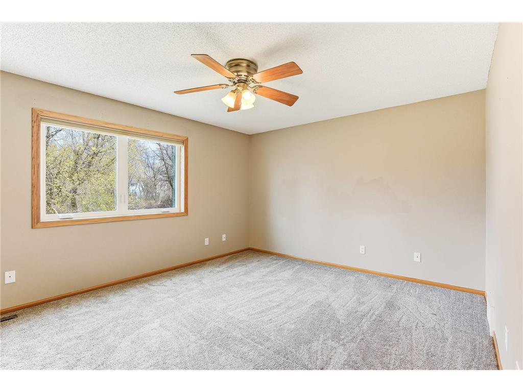 2445 Schaller Drive E Maplewood MN 55119 7058750 image30