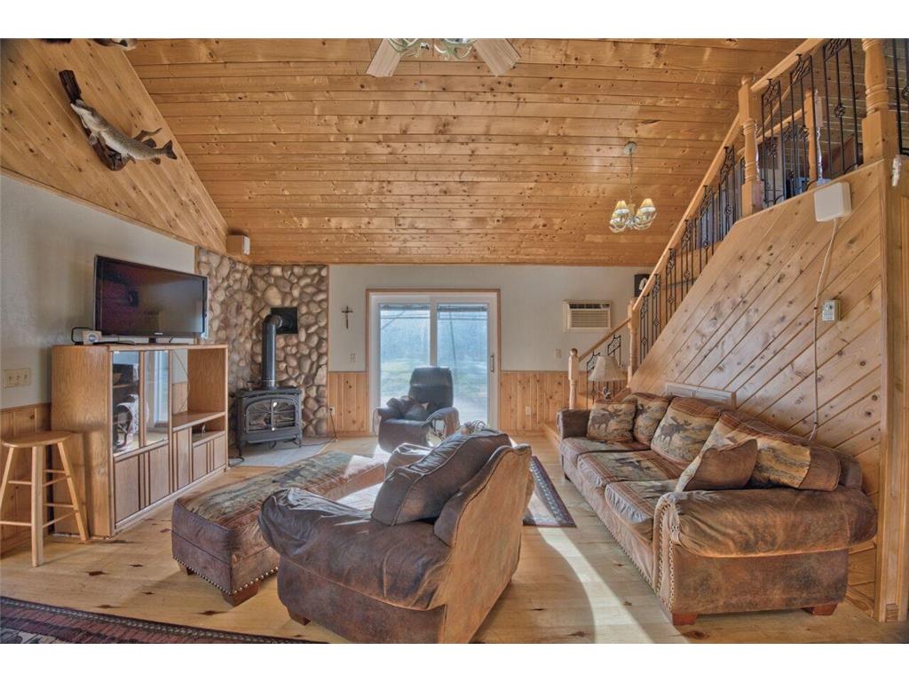 2446 NE Grade Road Fairbanks Twp MN 55602 6805283 image8