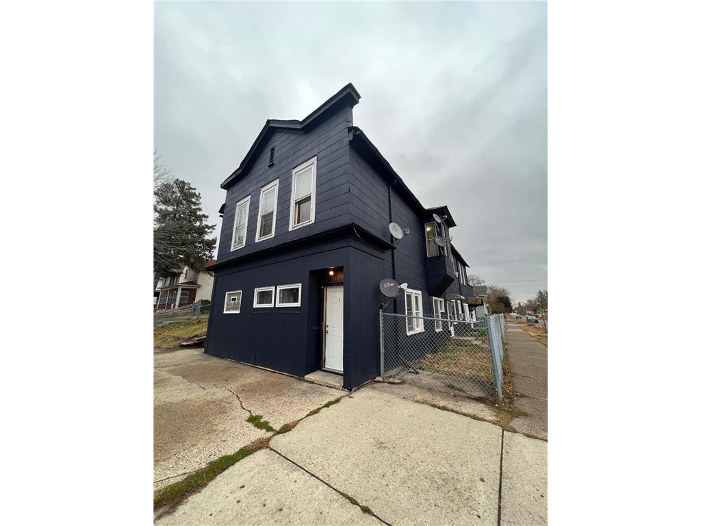 2447 11th Avenue S Minneapolis MN 55404 7104766 image1