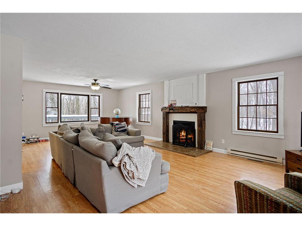 2447 50th Avenue Eau Galle WI 54028 6821707 image21