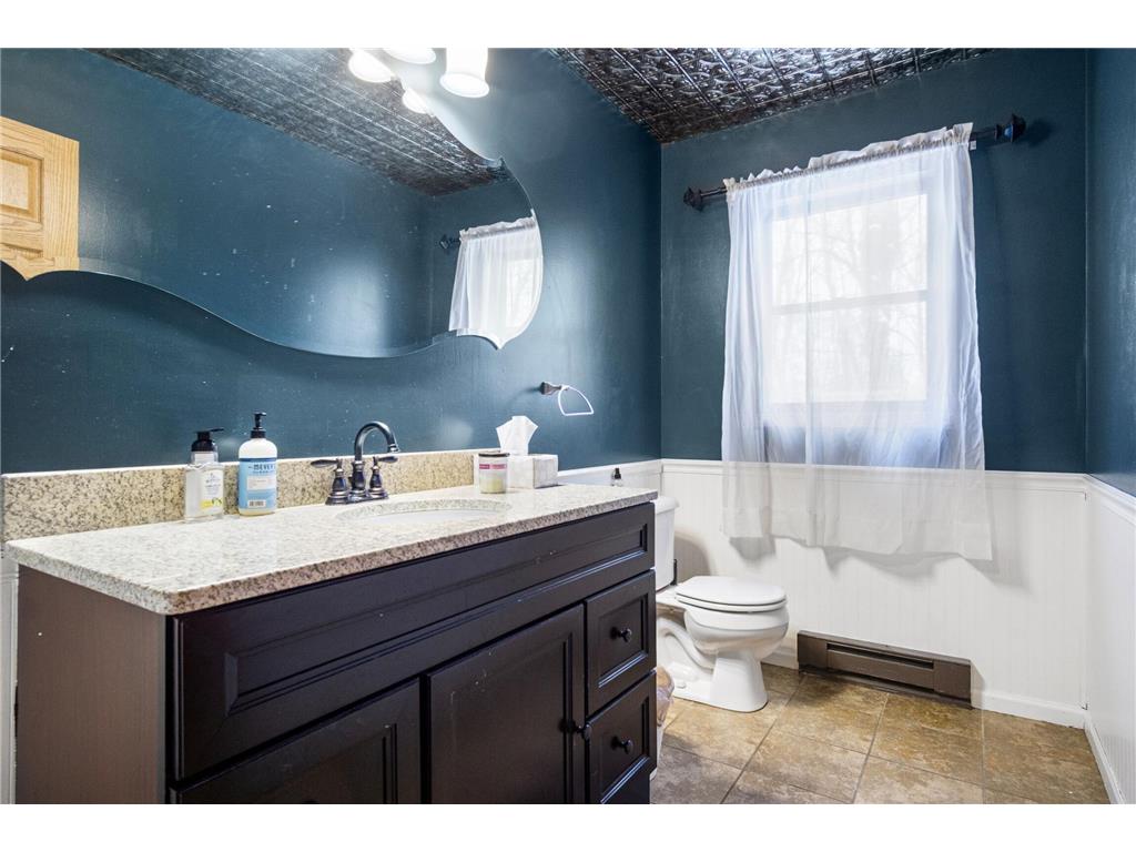 2447 50th Avenue Eau Galle WI 54028 6821707 image25