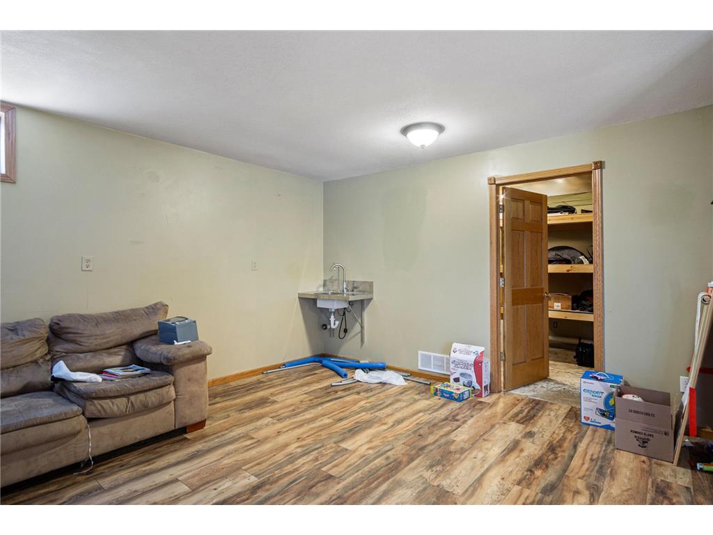 2447 50th Avenue Eau Galle WI 54028 6821707 image42