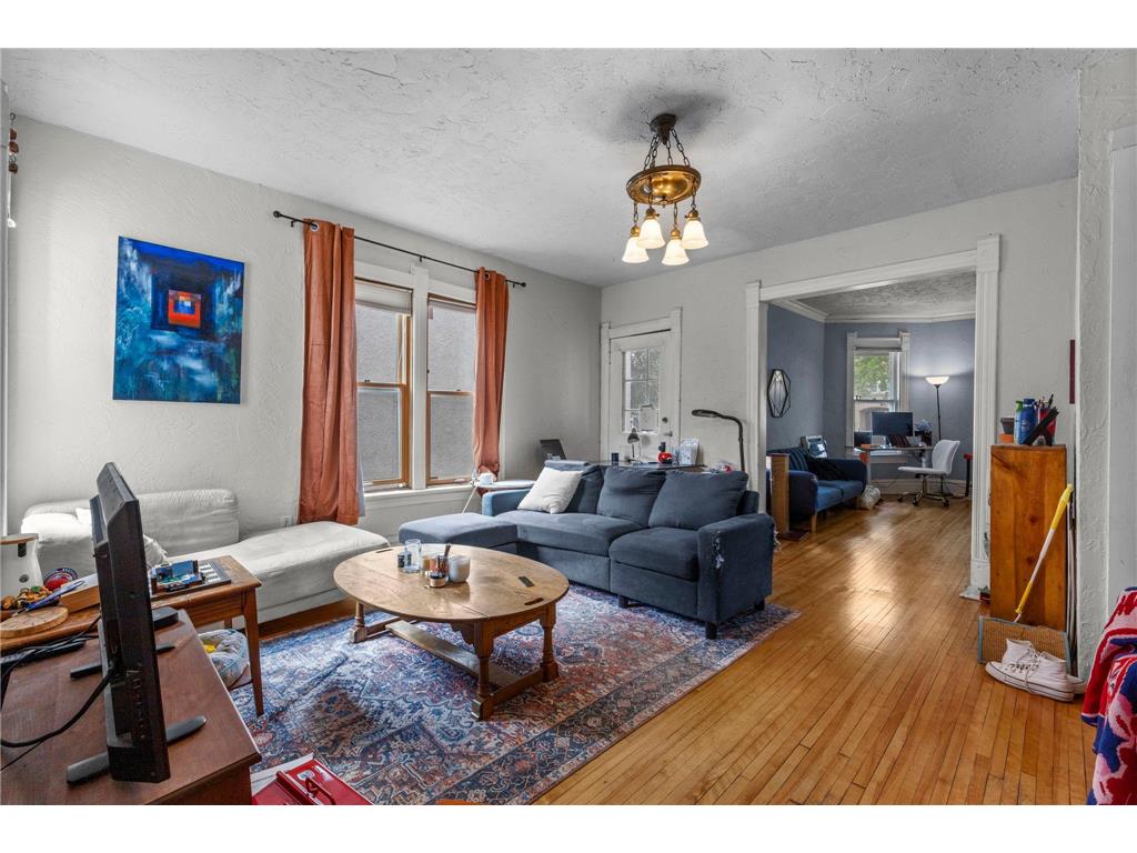 2447 Colfax Avenue S Minneapolis MN 55405 7068074 image3