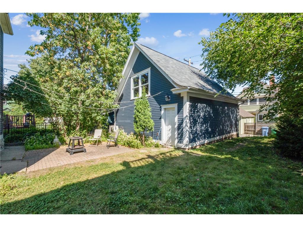 2447 Colfax Avenue S Minneapolis MN 55405 7068074 image37