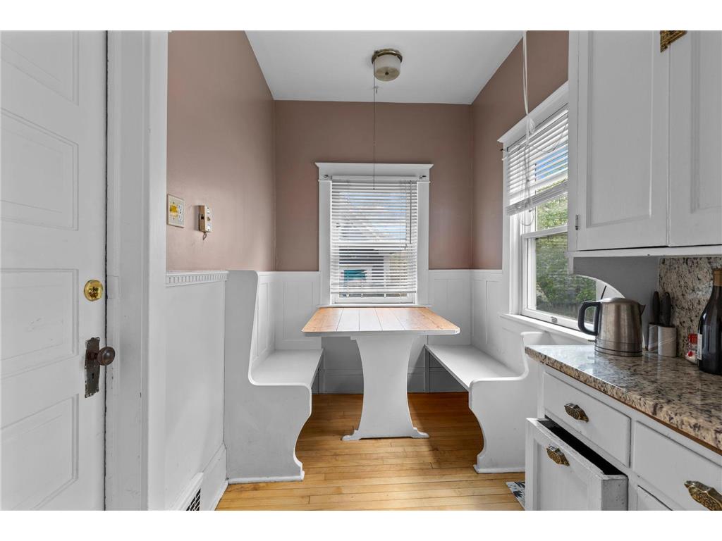 2447 Colfax Avenue S Minneapolis MN 55405 7068074 image6