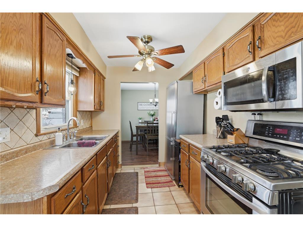 2447 Minnehaha Avenue E Maplewood MN 55119 7004068 image2