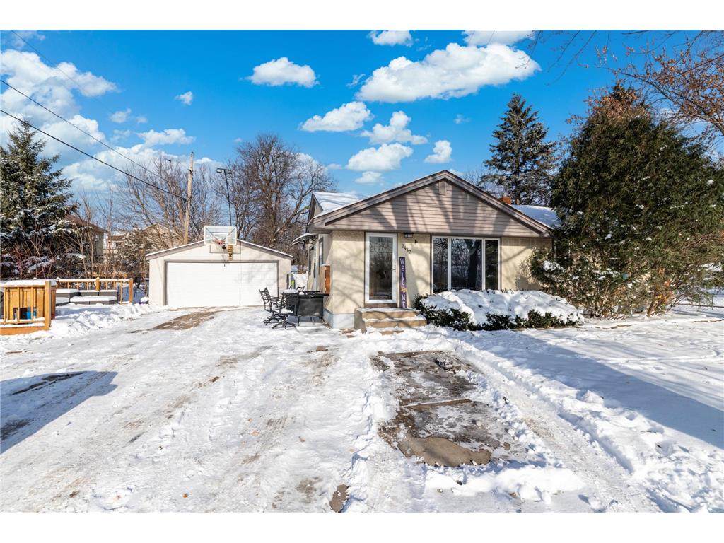 2447 Minnehaha Avenue E Maplewood MN 55119 7004068 image25