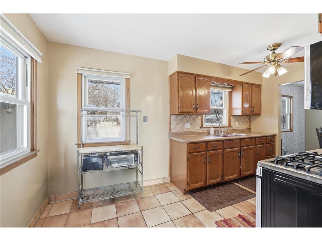 2447 Minnehaha Avenue E Maplewood MN 55119 7004068 image3