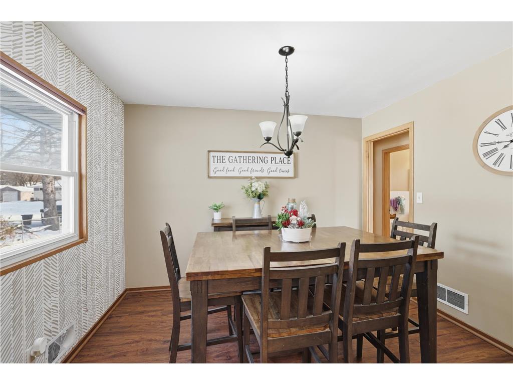 2447 Minnehaha Avenue E Maplewood MN 55119 7004068 image6