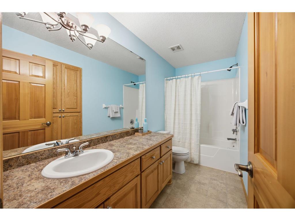 2448 132nd Avenue NE Blaine MN 55449 7103447 image34