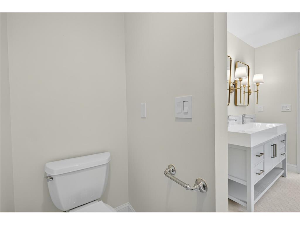 2449 Salem Heights Lane SW Rochester MN 55902 7004788 image39