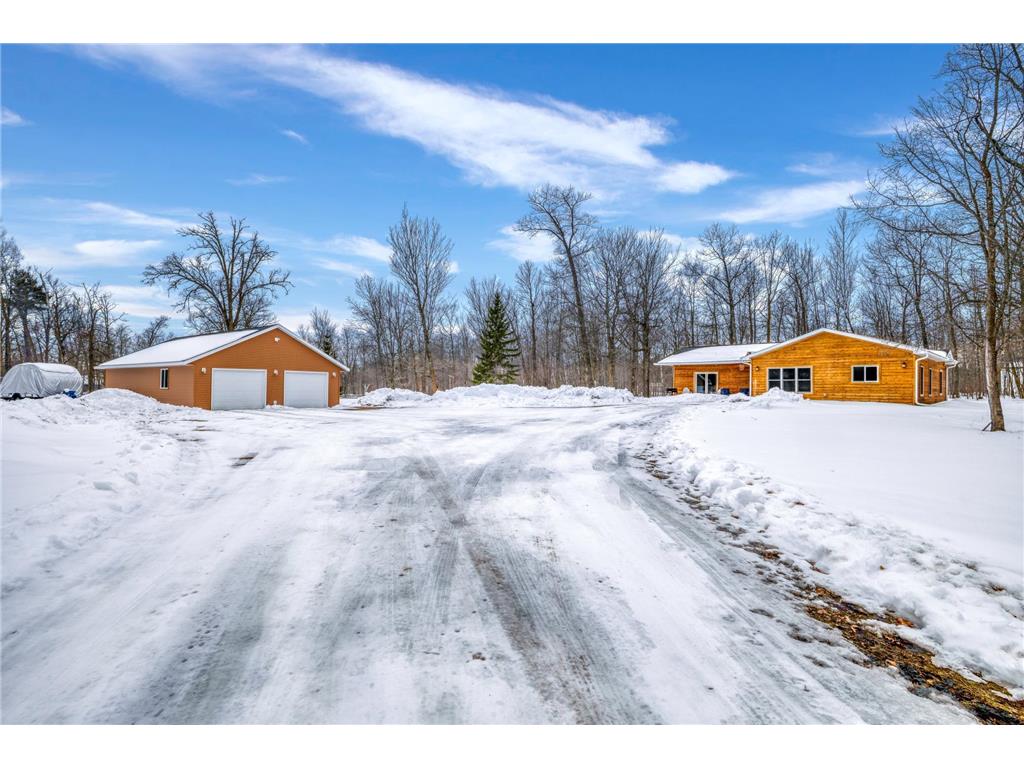 24495 498th Street Helga Twp MN 56601 7026983 image1
