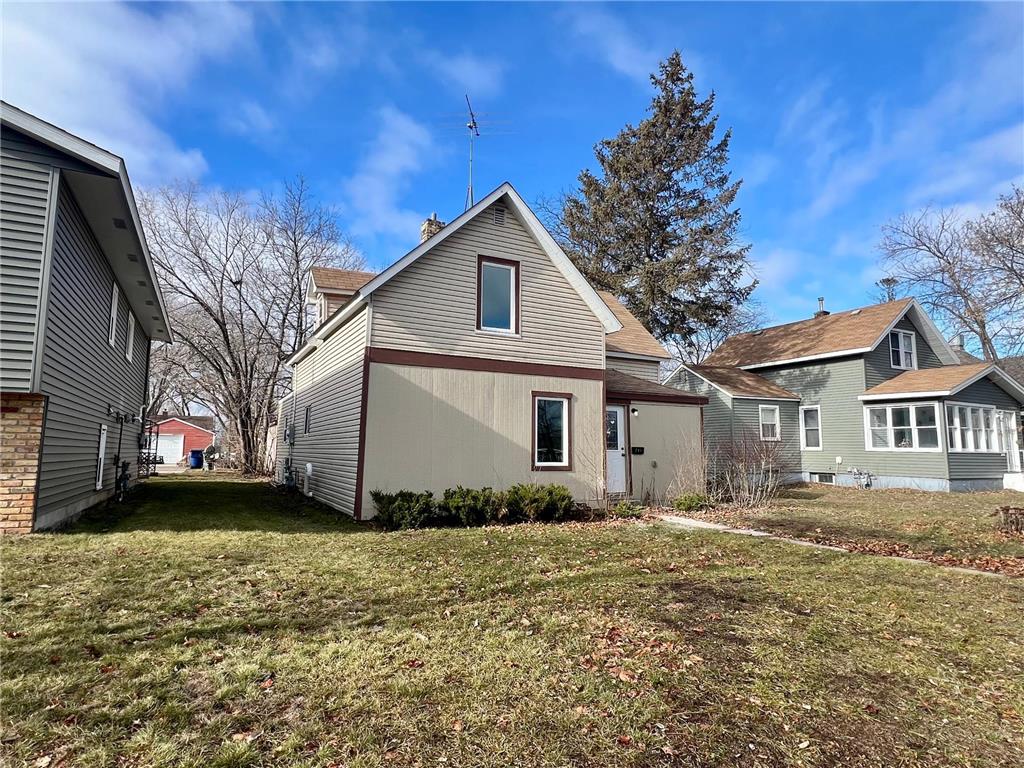 245 22nd Avenue N Saint Cloud MN 56303 6482867 image1