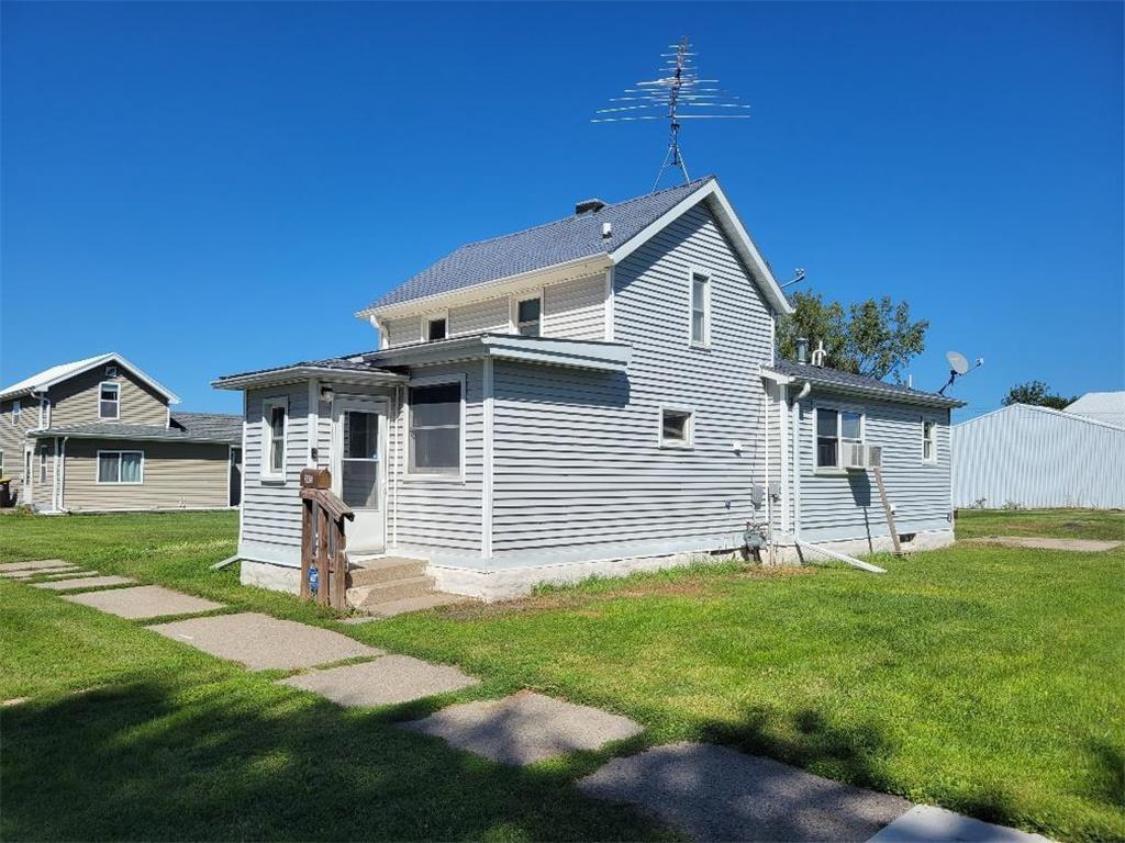 245 3rd Avenue SE Wells MN 56097 7052558 image2