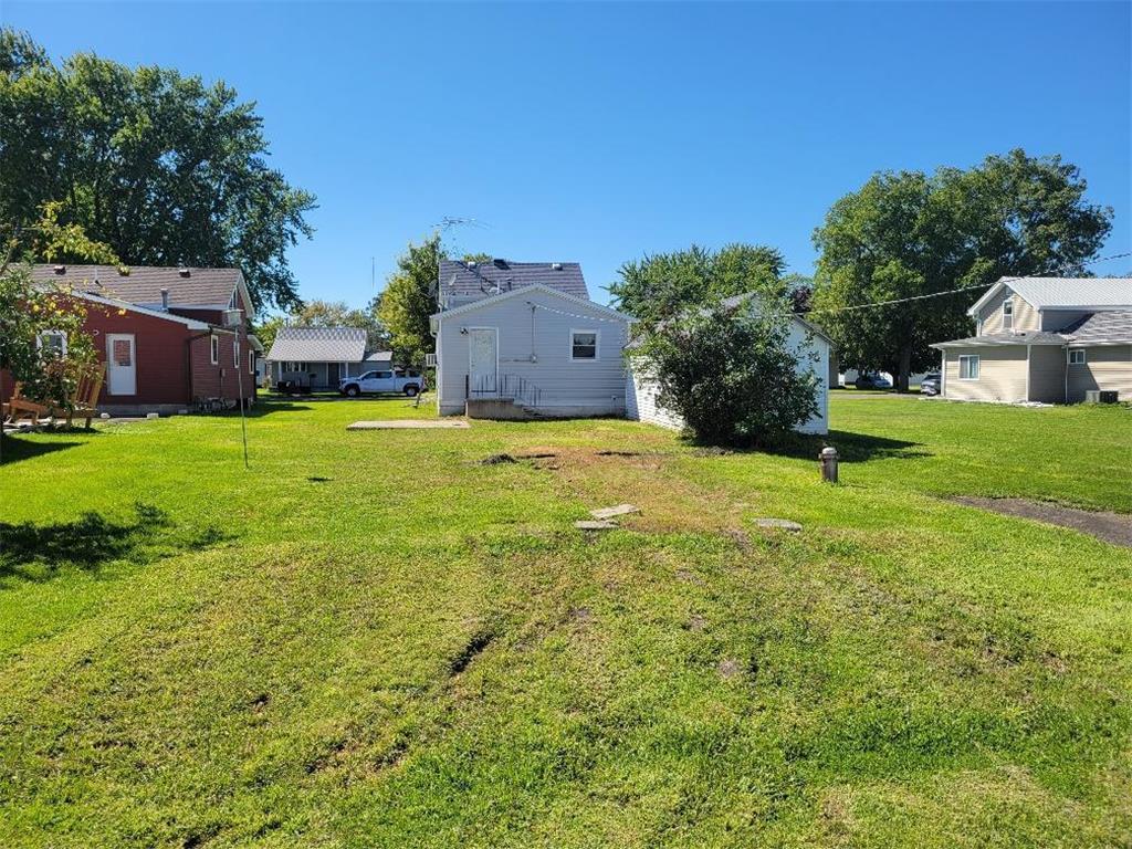 245 3rd Avenue SE Wells MN 56097 7052558 image4