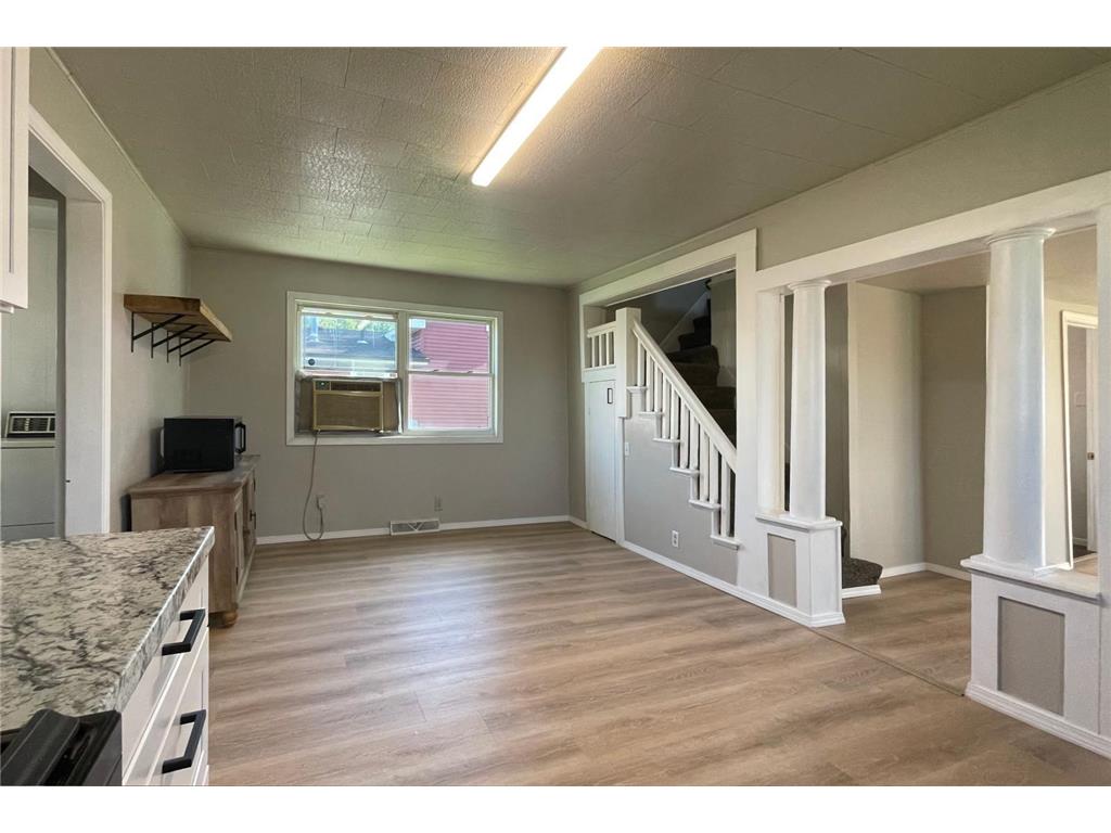 245 3rd Avenue SE Wells MN 56097 7052558 image8