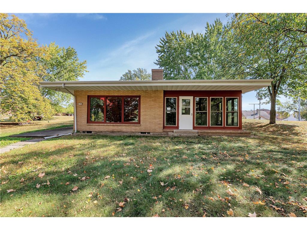 245 4th Avenue NW Milaca MN 56353 6436815 image1