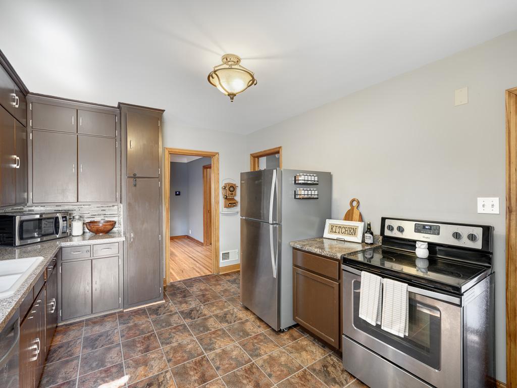 245 5th Avenue S South Saint Paul MN 55075 7078012 image10