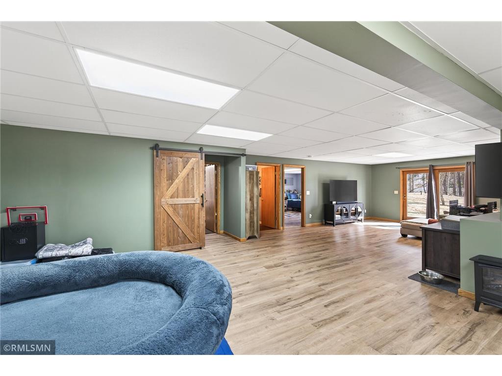 245 Dwinnell Avenue Mahtomedi MN 55115 7042152 image34