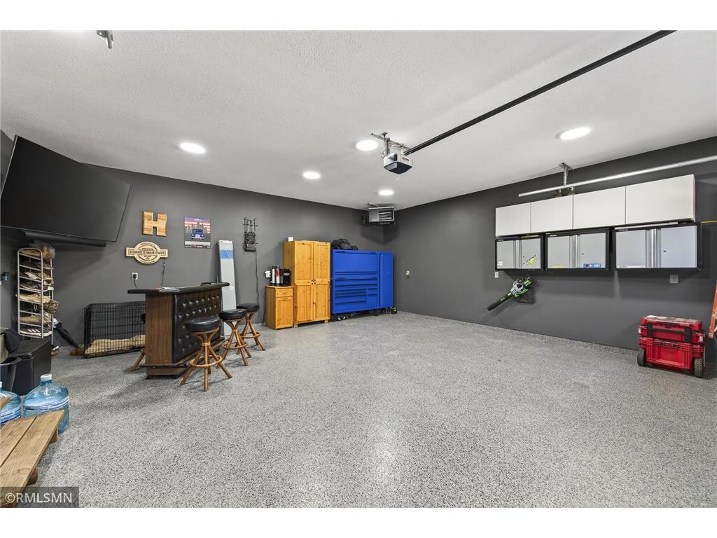 245 Dwinnell Avenue Mahtomedi MN 55115 7042152 image38
