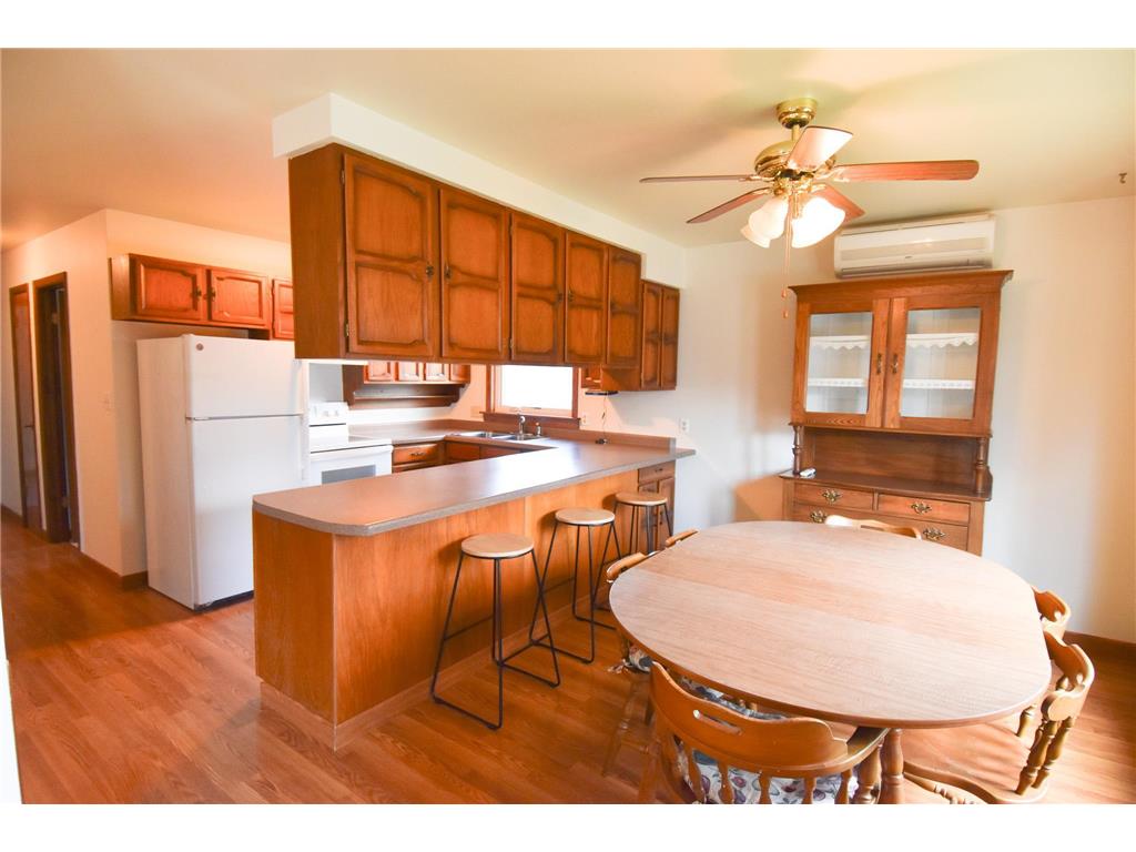 245 E Pleasant Avenue Warren MN 56762 7066635 image7