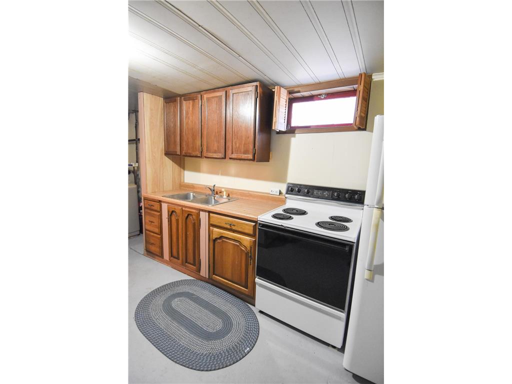 245 Kneale Avenue N Thief River Falls MN 56701 7012552 image19