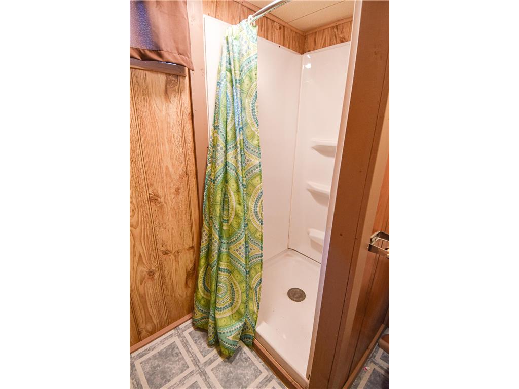 245 Kneale Avenue N Thief River Falls MN 56701 7012552 image21