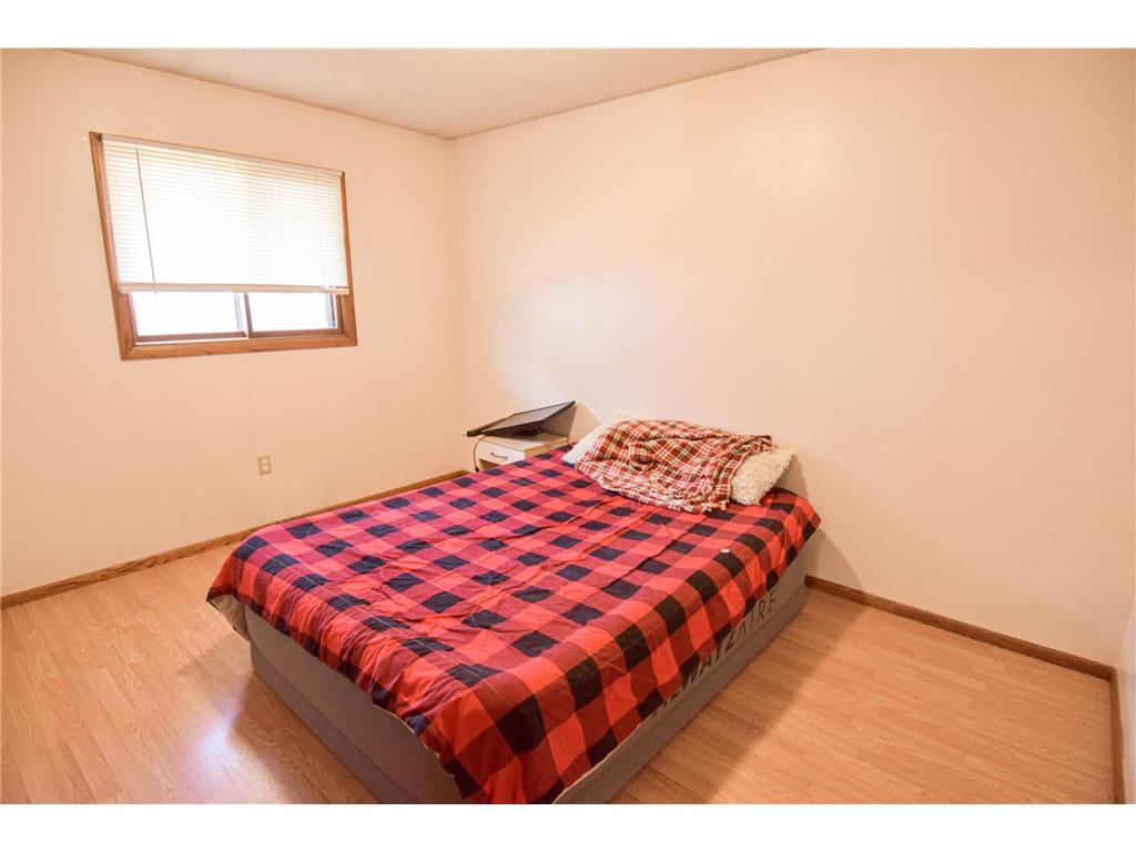 245 Kneale Avenue N Thief River Falls MN 56701 7012552 image9