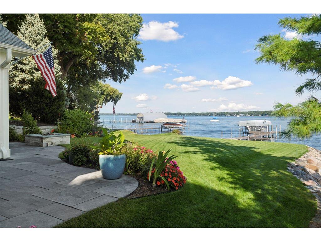 245 Lakeview Avenue Tonka Bay MN 55331 - Lake Minnetonka 7017958 image18
