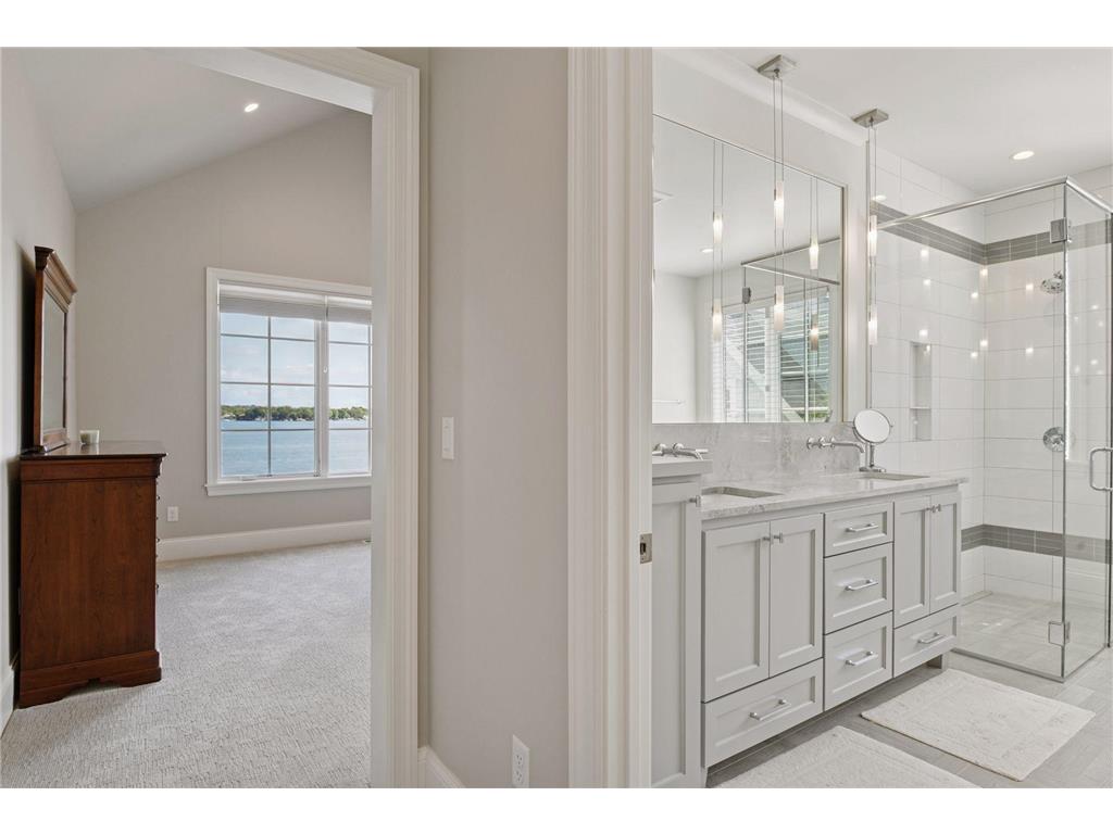 245 Lakeview Avenue Tonka Bay MN 55331 - Lake Minnetonka 7017958 image29