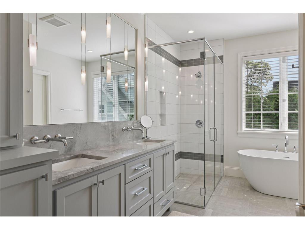 245 Lakeview Avenue Tonka Bay MN 55331 - Lake Minnetonka 7017958 image30