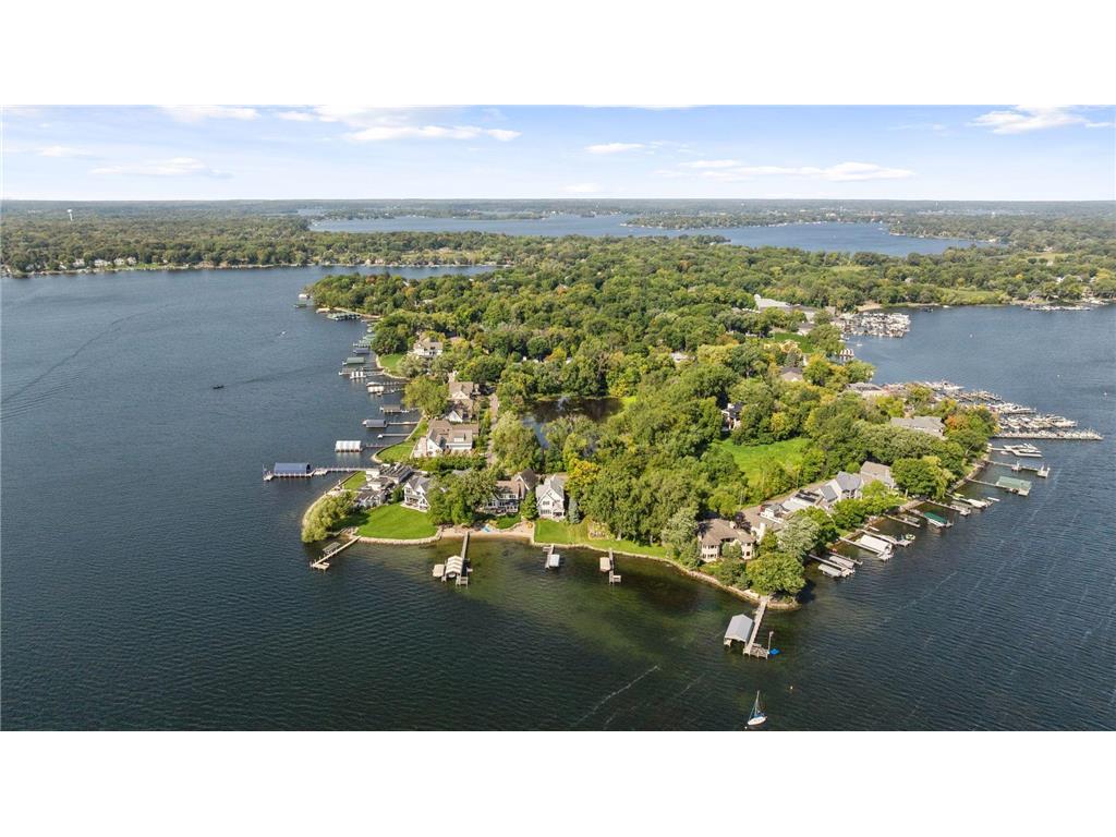 245 Lakeview Avenue Tonka Bay MN 55331 - Lake Minnetonka 7017958 image47