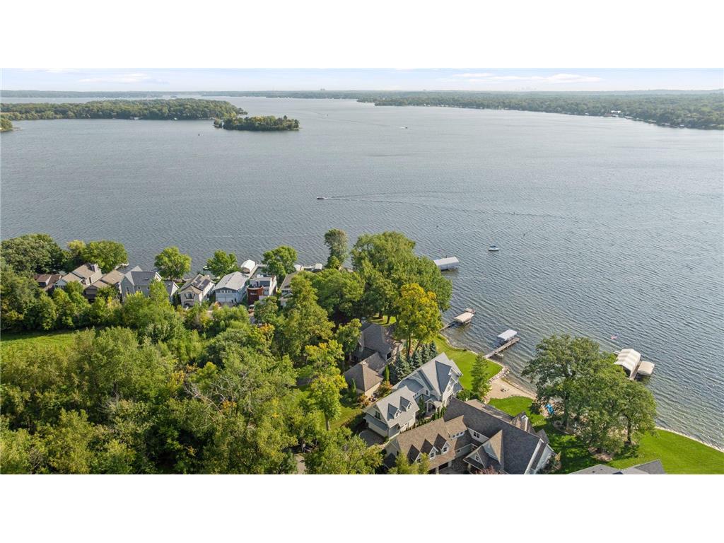 245 Lakeview Avenue Tonka Bay MN 55331 - Lake Minnetonka 7017958 image48