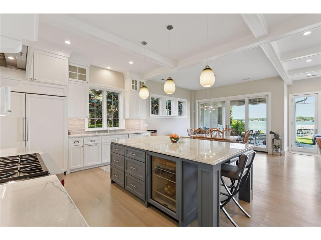 245 Lakeview Avenue Tonka Bay MN 55331 - Lake Minnetonka 7017958 image8