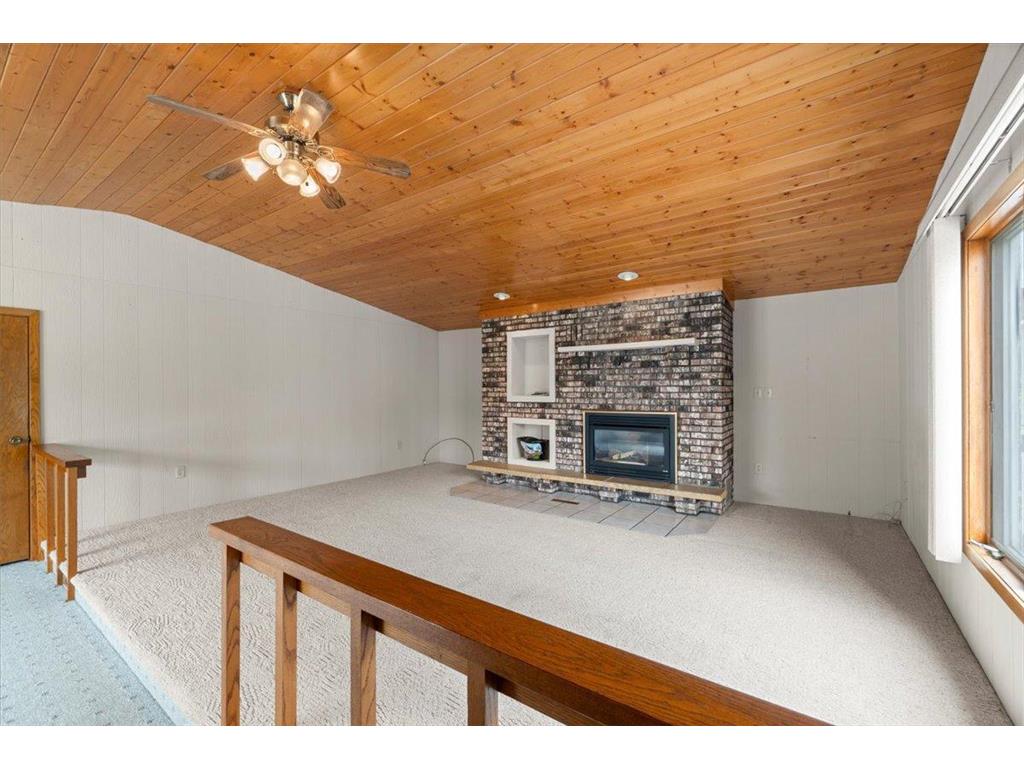 245 N Broadway Alden MN 56009 7020976 image27