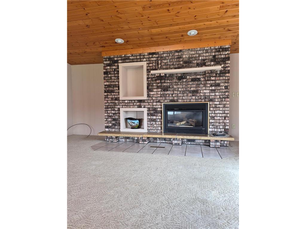 245 N Broadway Alden MN 56009 7020976 image7