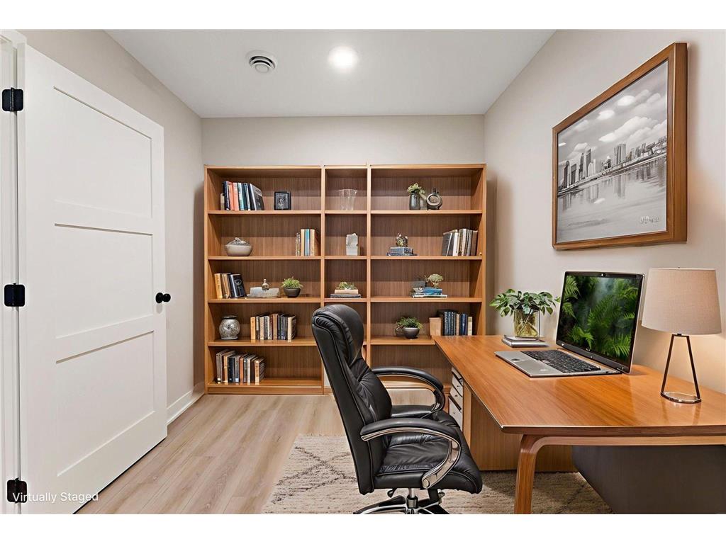 2450 County Road D W Roseville MN 55112 7015204 image29