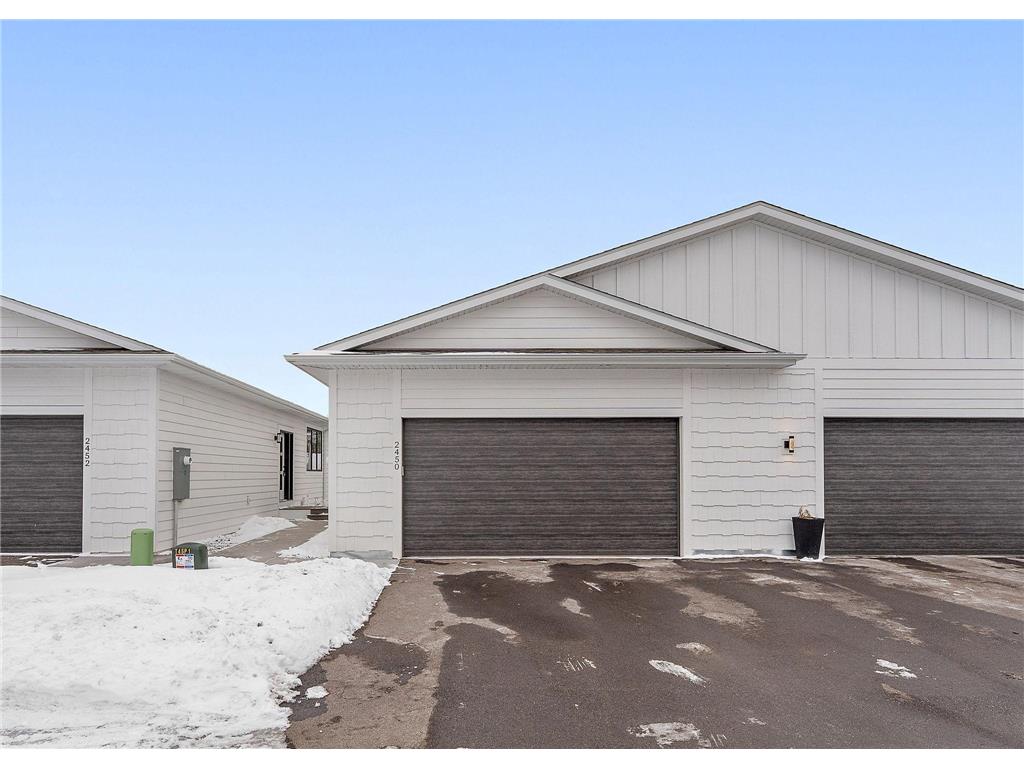 2450 County Road D W Roseville MN 55112 7015204 image42