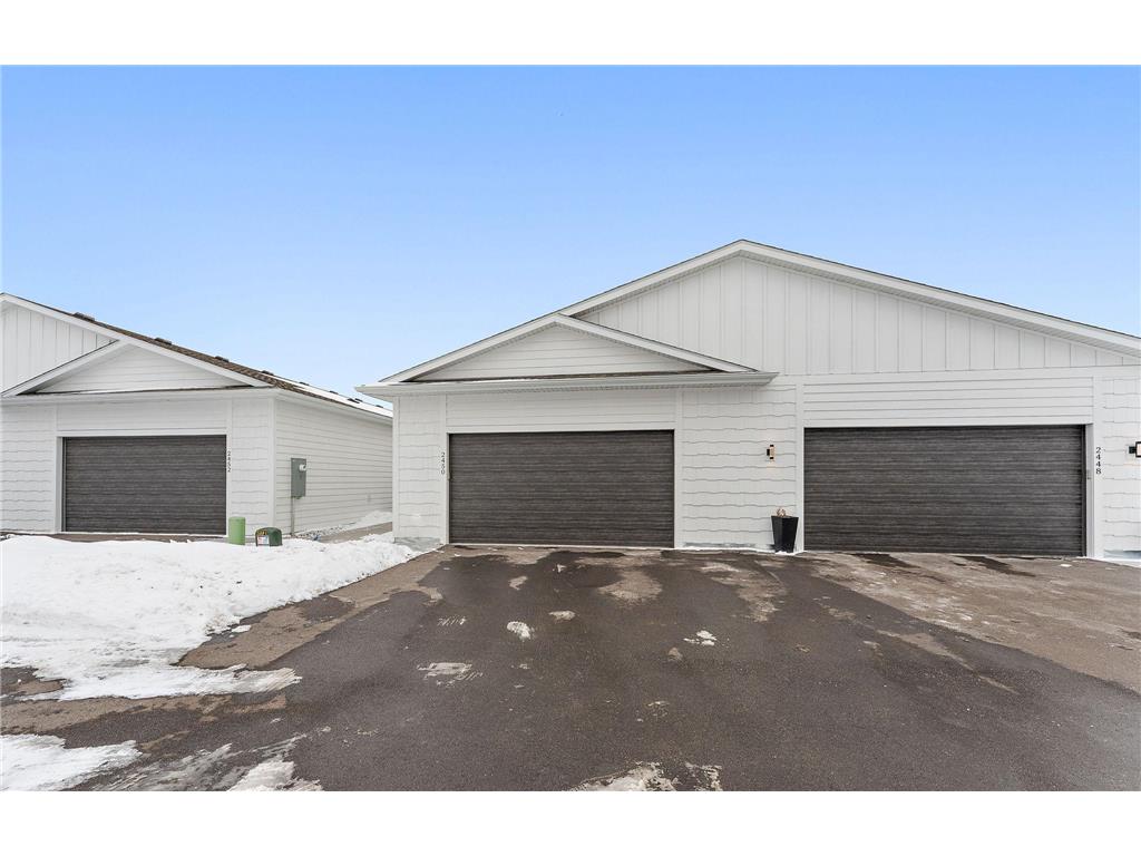 2450 County Road D W Roseville MN 55112 7015204 image49