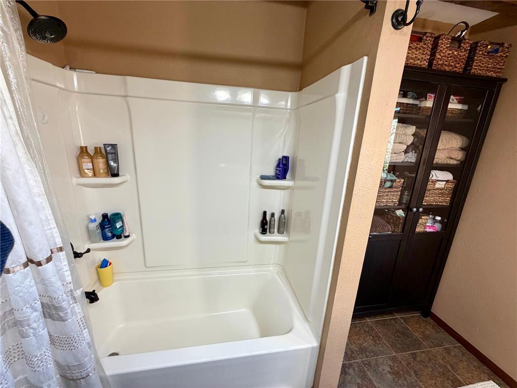 2450 Douglas Street Windom MN 56101 6816813 image27