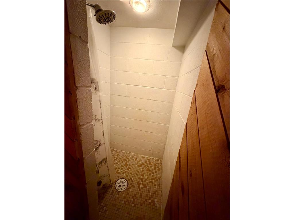 2450 Douglas Street Windom MN 56101 6816813 image35